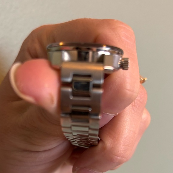 Movado Bold Women’s Watch - Picture 3 of 4